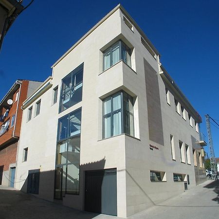 Hostal Ciudad De Caparra Каркабосо Экстерьер фото